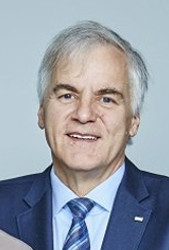 Hans D. Tenhaef